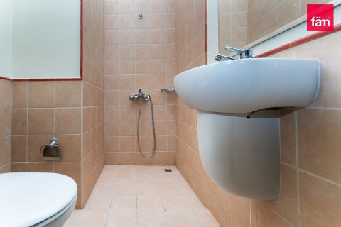 Rijtjeshuis te huur in Dubai, VAE 4 slaapkamers, 297.5 vr.m., nr 679962 - foto 13