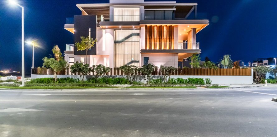 Dubai, UAE의 빌라 침실 5개, 934제곱미터 번호 679964