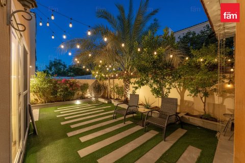 Kuća u nizu u gradu Dubai, UAE 3 spavaće sobe, 254.1 m2 Br. 679920 - Slika 6