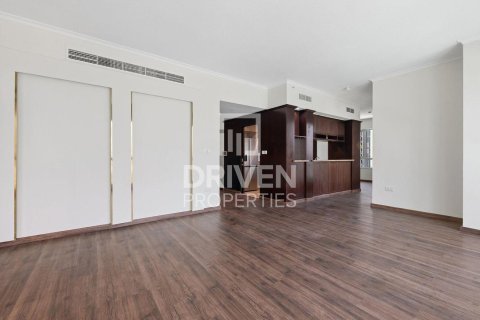 Üürile anda korter asukohaga Downtown Dubai (Downtown Burj Dubai), Dubai, AÜE: 3 magamistoaga, 193.42 m² Nr 746760 - pilt 2