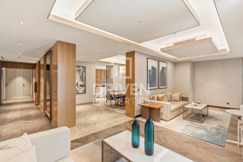 Penthouse til leje i Downtown Dubai (Downtown Burj Dubai), Dubai, UAE 4 soveværelser, 647.26 kvm № 746761 - foto 5