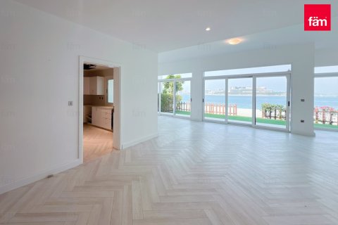 Huvila Palm Jumeirah, Dubai, Arabiemiraatit 5 makuuhuonetta, 270.9 m2 № 755042 - kuva 3