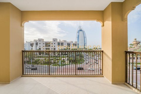 阿联酋 Dubai Umm Suqeim 待租 : 4 卧, 247 平方米 , 编号592676 - 照片 2