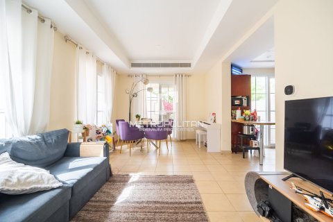 Townhouse in Arabian Ranches, Dubai, UAE 2 bedrooms, 242 sq.m. № 592675 - photo 18