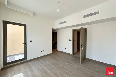 Таунхаус Дубай, БАӘ-да 4 жатын бөлмелер, 144 м² № 708315