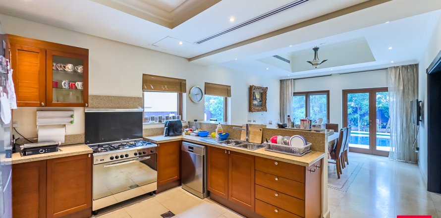Al Furjan, Dubai, संयुक्त अरब अमीरात में विला, 3 बेडरूम, 600 वर्ग मीटर, संख्या 708310