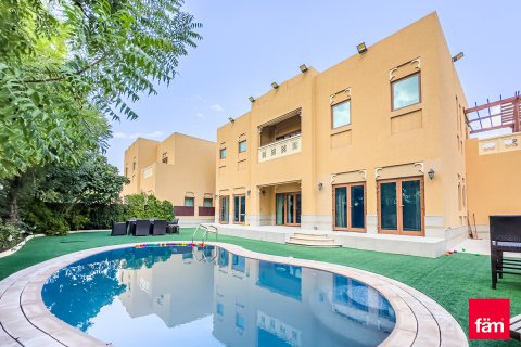 Villa in Al Furjan, Dubai, UAE 3 bedrooms, 600 sq.m. № 708310