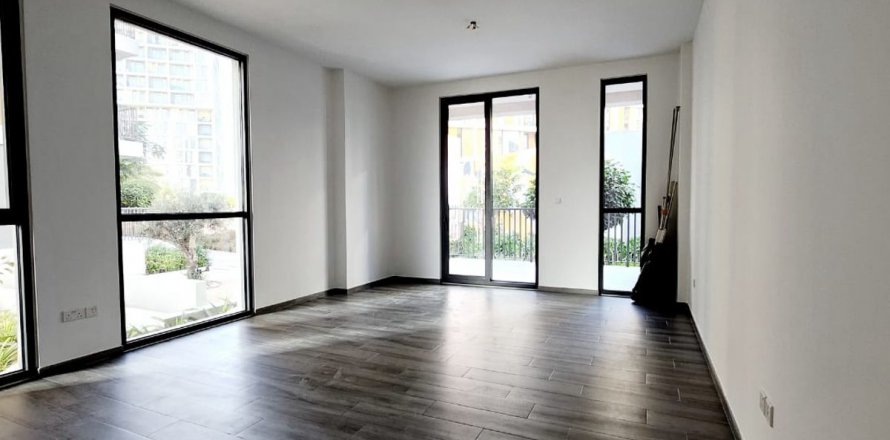 Apartment in Dubai, UAE 2 bedrooms, 110.1 sq.m. № 631851