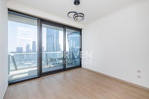 Apartment in Downtown Dubai (Downtown Burj Dubai), Dubai, UAE 3 bedrooms, 169 sq.m. № 684542 - photo 7