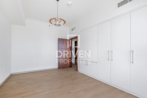 Apartment in Downtown Dubai (Downtown Burj Dubai), Dubai, UAE 3 bedrooms, 169 sq.m. № 684542 - photo 3