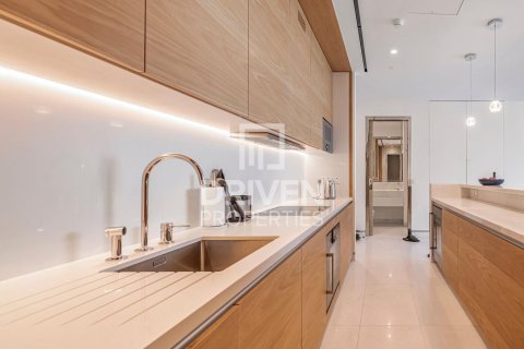 Palm Jumeirah, Dubai, UAE의 임대용 아파트 침실 2개, 179제곱미터 번호 684541 - 사진 10