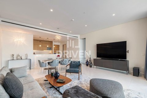 Palm Jumeirah, Dubai, UAE의 임대용 아파트 침실 2개, 179제곱미터 번호 684541 - 사진 2