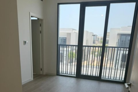 Kaupunkipientalo Jebel Ali, Dubai, Arabiemiraatit 3 makuuhuonetta, 241 m2 № 721982 - kuva 19