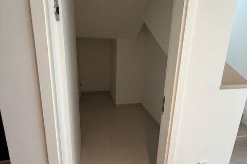 Kaupunkipientalo Jebel Ali, Dubai, Arabiemiraatit 3 makuuhuonetta, 241 m2 № 721982 - kuva 6
