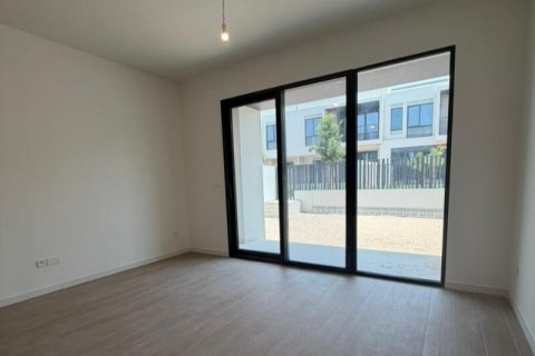 Kaupunkipientalo Jebel Ali, Dubai, Arabiemiraatit 3 makuuhuonetta, 241 m2 № 721982 - kuva 2