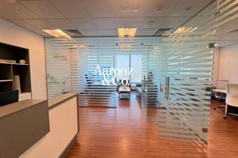 Toimisto Business Bay, Dubai, Arabiemiraatit 74 m2 № 685628 - kuva 3