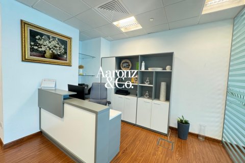 Toimisto Business Bay, Dubai, Arabiemiraatit 74 m2 № 685628 - kuva 4