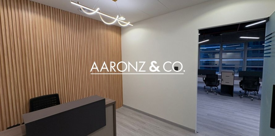 Escritório em Business Bay, Dubai, EAU 97 m2 № 685629