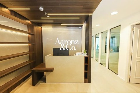 Opisina sa Business Bay, Dubai, UAE 81 sq.m. № 685633 - larawan 11