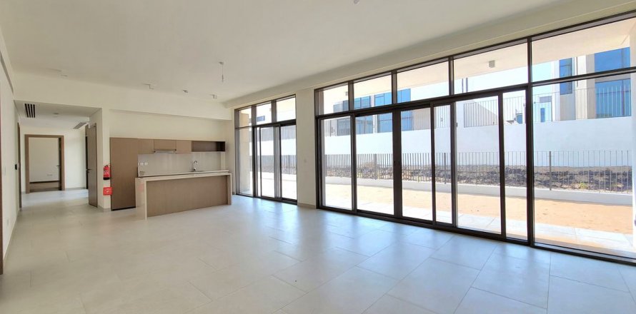 Villa a Al Furjan, Dubai, EAU 4 camere da letto, 371.5 mq. № 624914