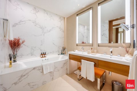 Apartment in Dubai, UAE 2 bedrooms, 114.2 sq.m. № 710045 - photo 6