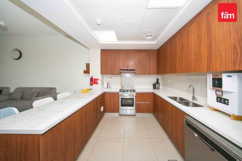 Apartment sa Al Furjan, Dubai, UAE 2 silid-tulugan, 112.7 sq.m. № 710047 - larawan 4