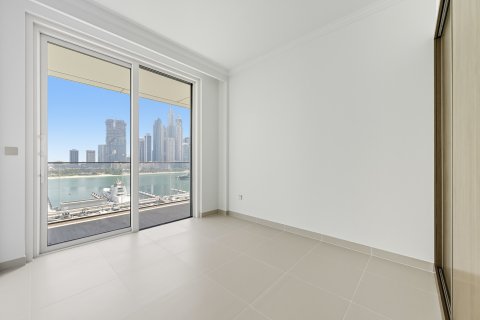 Apartment in Dubai Harbour, Dubai, UAE 3 bedrooms, 179.97 sq.m. № 750842 - photo 10