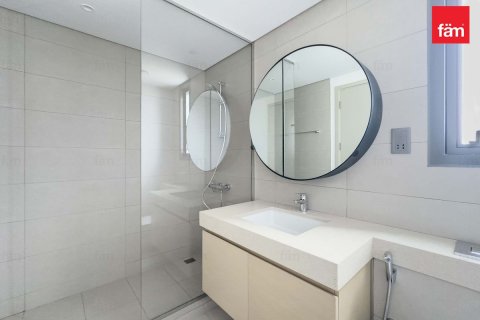 Shtëpi në qytet në Dubai, Emiratet e Bashkuara Arabe 3 dhoma gjumi, 137.8 m2. № 610503 - Foto 18