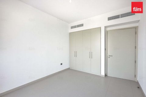 Shtëpi në qytet në Dubai, Emiratet e Bashkuara Arabe 3 dhoma gjumi, 137.8 m2. № 610503 - Foto 14