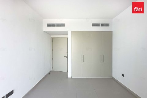 Shtëpi në qytet në Dubai, Emiratet e Bashkuara Arabe 3 dhoma gjumi, 137.8 m2. № 610503 - Foto 8