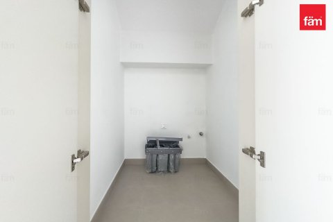 Shtëpi në qytet në Dubai, Emiratet e Bashkuara Arabe 3 dhoma gjumi, 137.8 m2. № 610503 - Foto 17