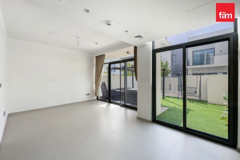 Shtëpi në qytet në Dubai, Emiratet e Bashkuara Arabe 3 dhoma gjumi, 137.8 m2. № 610503 - Foto 23