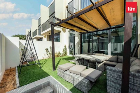 Shtëpi në qytet në Dubai, Emiratet e Bashkuara Arabe 3 dhoma gjumi, 137.8 m2. № 610503 - Foto 21