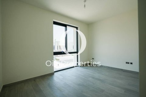 Shtëpi në qytet në Yas Island, Abu Dhabi, Emiratet e Bashkuara Arabe 3 dhoma gjumi, 163 m2. № 608733 - Foto 9