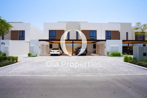 Shtëpi në qytet në Yas Island, Abu Dhabi, Emiratet e Bashkuara Arabe 3 dhoma gjumi, 163 m2. № 608733 - Foto 1