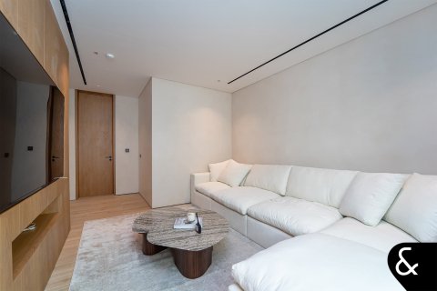 Villa Jumeirah Golf Estates, Dubaijā, AAE 5 istabas, 672 m2 Nr. 667296 - attēls 24