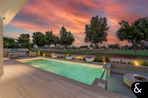 Villa Jumeirah Golf Estates, Dubaijā, AAE 5 istabas, 672 m2 Nr. 667296 - attēls 4