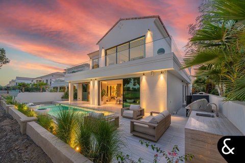 Villa Jumeirah Golf Estates, Dubaijā, AAE 5 istabas, 672 m2 Nr. 667296 - attēls 5
