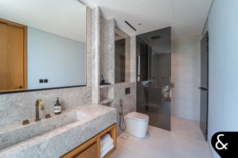 Villa Jumeirah Golf Estates, Dubaijā, AAE 5 istabas, 672 m2 Nr. 667296 - attēls 22