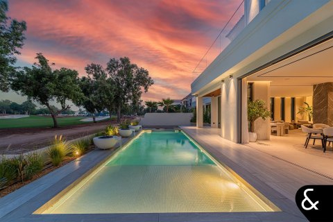 Villa Jumeirah Golf Estates, Dubaijā, AAE 5 istabas, 672 m2 Nr. 667296 - attēls 1