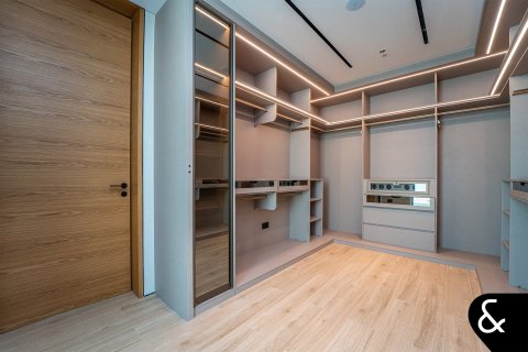 Villa Jumeirah Golf Estates, Dubaijā, AAE 5 istabas, 672 m2 Nr. 667296 - attēls 23