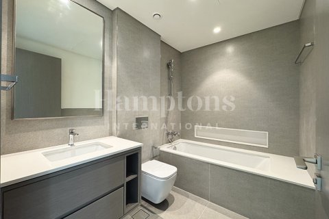 Apartment in Palm Jumeirah, Dubai, UAE 2 bedrooms, 119.27909073 sq.m. № 598351 - photo 15