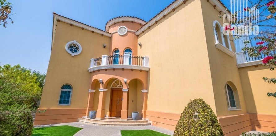 Vila v Jumeirah Park, Dubai, SAE 5 ložnice, 435.6 m² Č.: 570240