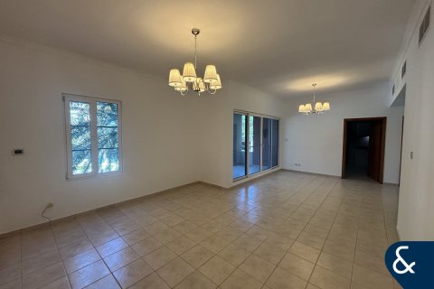 Apartment in Green Community, Dubai, UAE 2 bedrooms, 179 sq.m. № 688878 - photo 2