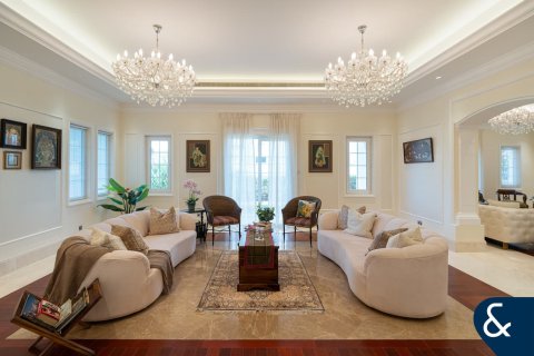 Villa zur Miete in Arabian Ranches, Dubai, VAE 6 Schlafzimmer, 1092 m2 Nr. 688882 - Foto 2