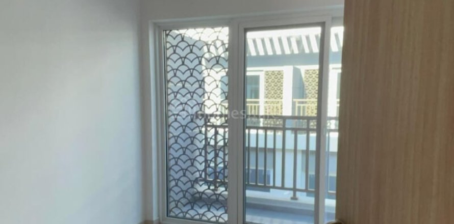 Таунхаус в DAMAC Hills (Akoya by DAMAC), Дубай, ОАЭ 4 спальни, 112м2 № 726946