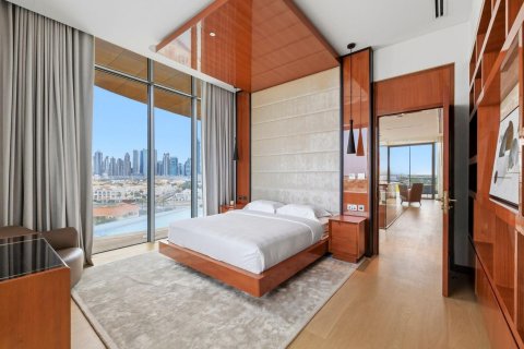 Müüa korter asukohaga Jumeirah, Dubai, AÜE: 6 magamistoaga, 1404.51 m² Nr 767083 - pilt 14
