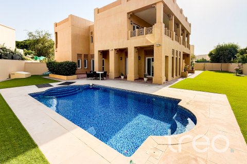Villa sa Arabian Ranches, Dubai, UAE 7 silid-tulugan, 644.75 sq.m. № 733037 - larawan 2