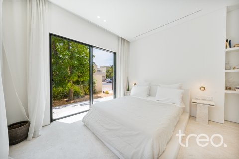 Villa itt: Meadows, Dubai, EAE, 5 hálószoba, 418.06 m², azonosító: 733038 - fénykép 22