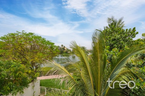 Villa itt: Meadows, Dubai, EAE, 5 hálószoba, 418.06 m², azonosító: 733038 - fénykép 18